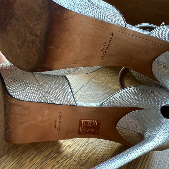 Givenchy high heel silver platform size 40 - Picture 4 of 4